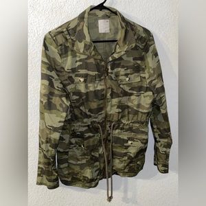 SO Brand Camo Jacket Size Large
